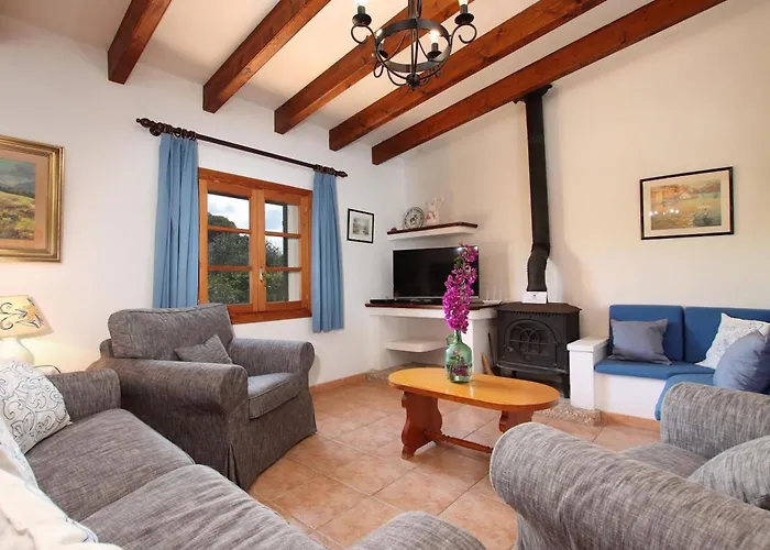 Oliveres Hébergement de vacances *