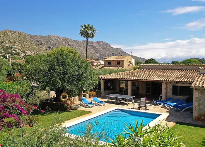 Oliveres Holiday home *